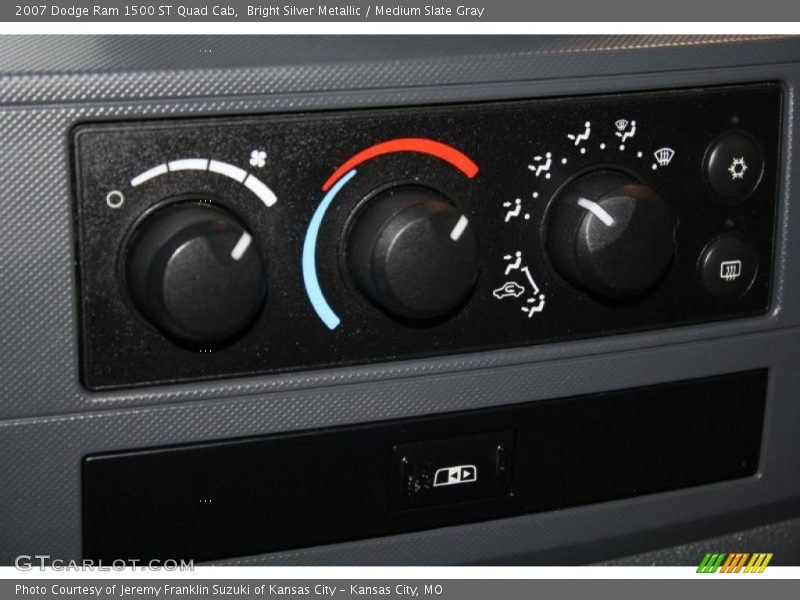Bright Silver Metallic / Medium Slate Gray 2007 Dodge Ram 1500 ST Quad Cab