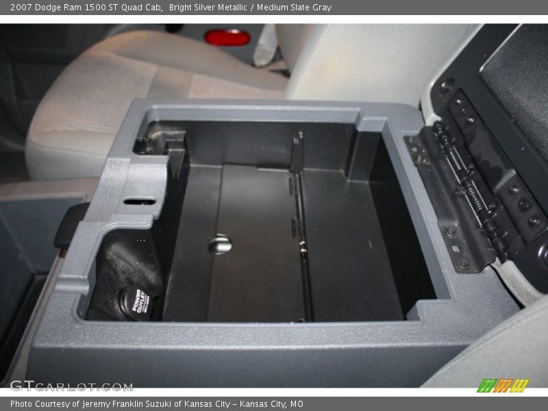 Bright Silver Metallic / Medium Slate Gray 2007 Dodge Ram 1500 ST Quad Cab