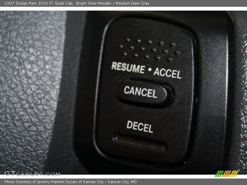 Bright Silver Metallic / Medium Slate Gray 2007 Dodge Ram 1500 ST Quad Cab