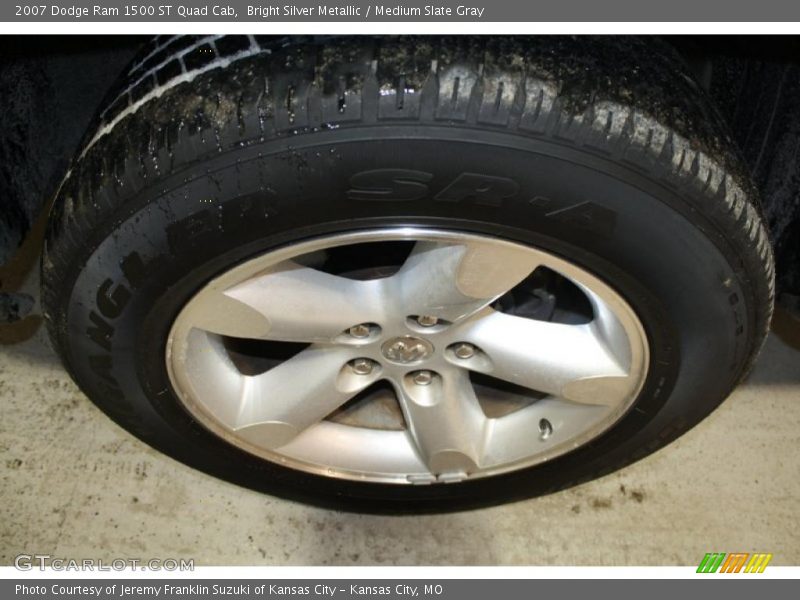 Bright Silver Metallic / Medium Slate Gray 2007 Dodge Ram 1500 ST Quad Cab