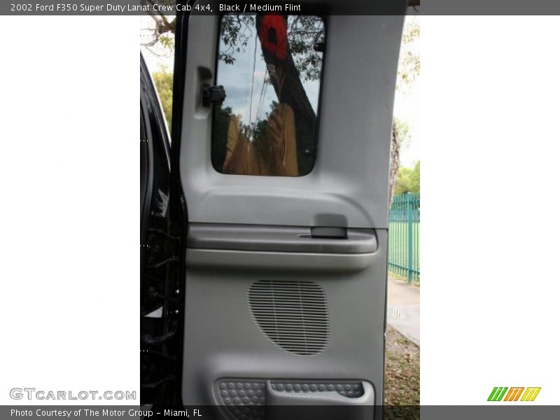 Black / Medium Flint 2002 Ford F350 Super Duty Lariat Crew Cab 4x4