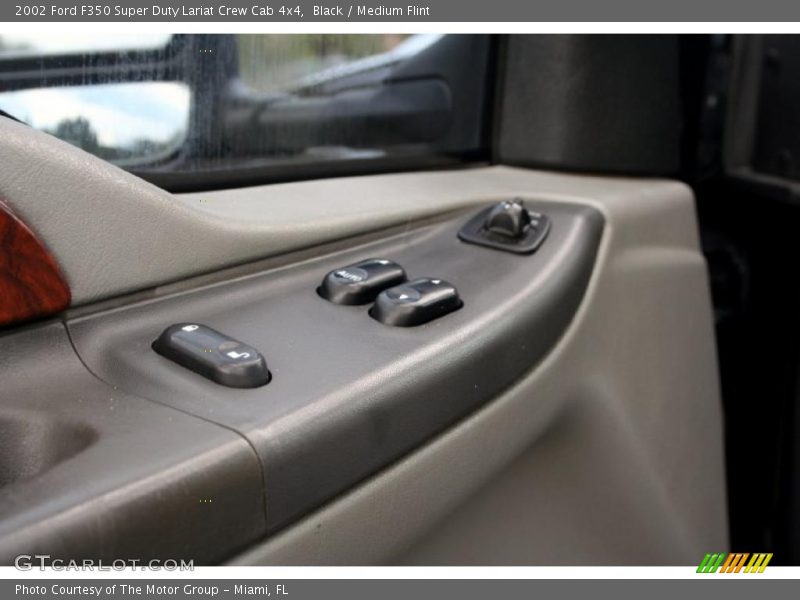 Black / Medium Flint 2002 Ford F350 Super Duty Lariat Crew Cab 4x4