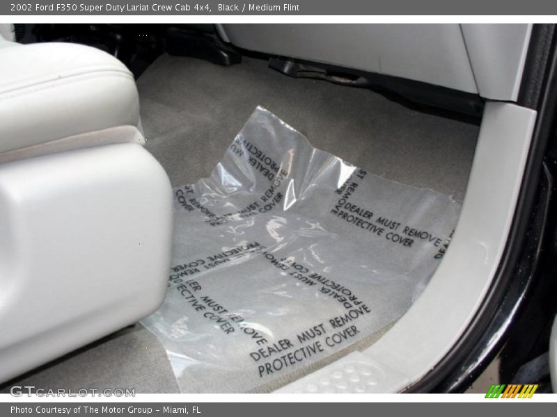 Black / Medium Flint 2002 Ford F350 Super Duty Lariat Crew Cab 4x4