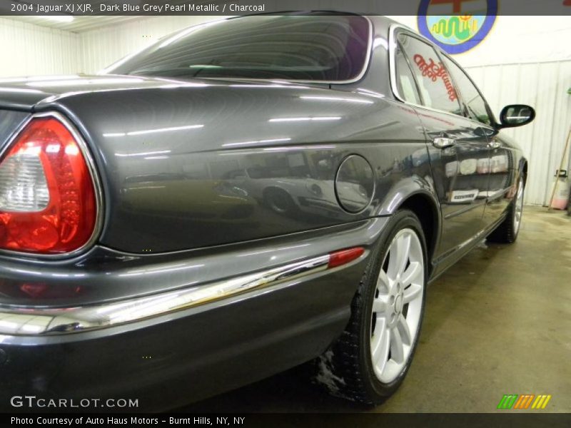 Dark Blue Grey Pearl Metallic / Charcoal 2004 Jaguar XJ XJR