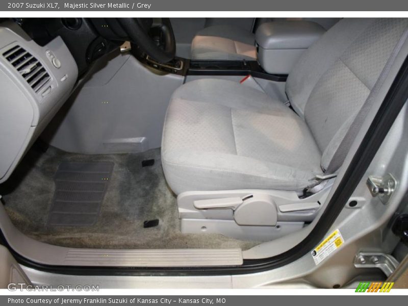 Majestic Silver Metallic / Grey 2007 Suzuki XL7