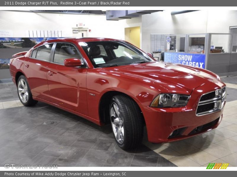Front 3/4 View of 2011 Charger R/T Plus