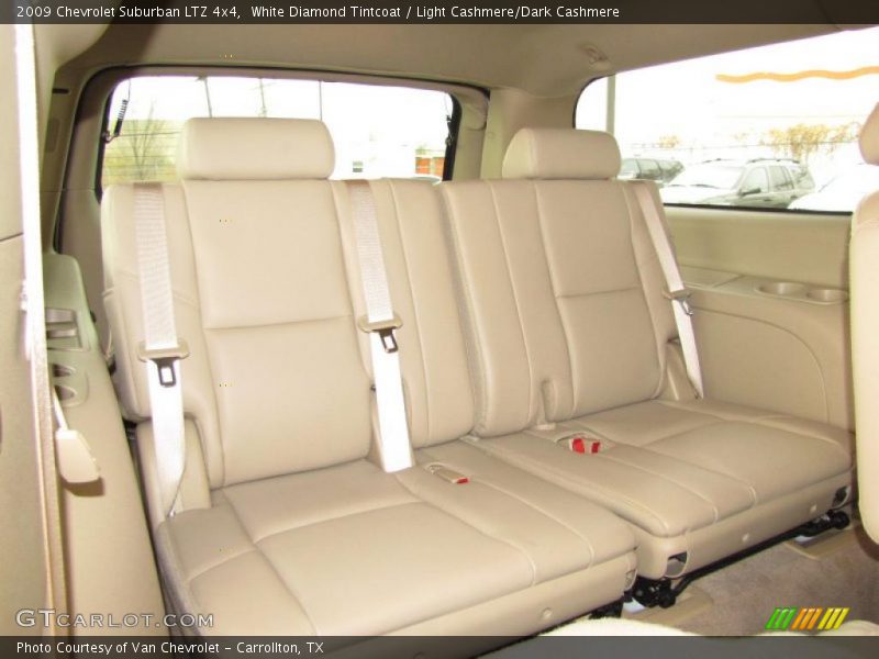  2009 Suburban LTZ 4x4 Light Cashmere/Dark Cashmere Interior