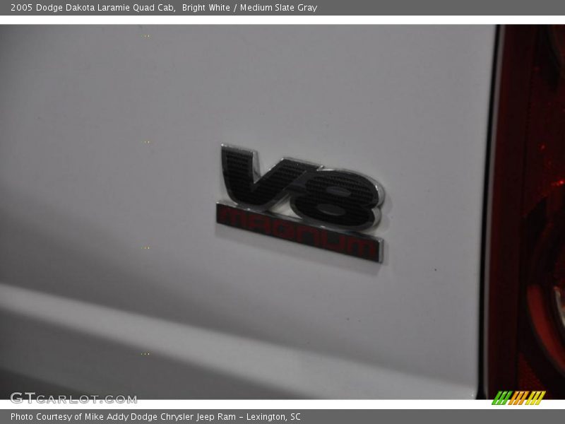 Bright White / Medium Slate Gray 2005 Dodge Dakota Laramie Quad Cab