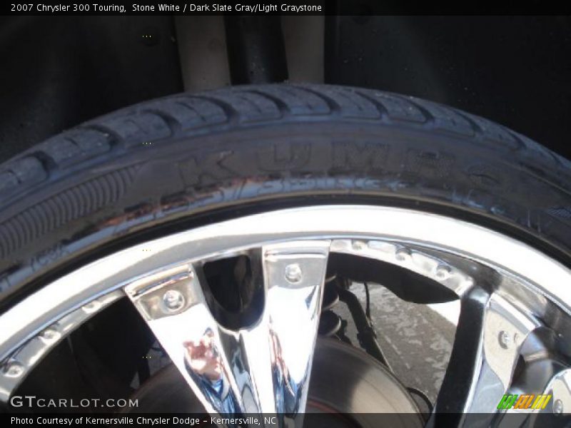 Stone White / Dark Slate Gray/Light Graystone 2007 Chrysler 300 Touring
