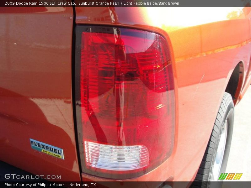 Sunburst Orange Pearl / Light Pebble Beige/Bark Brown 2009 Dodge Ram 1500 SLT Crew Cab