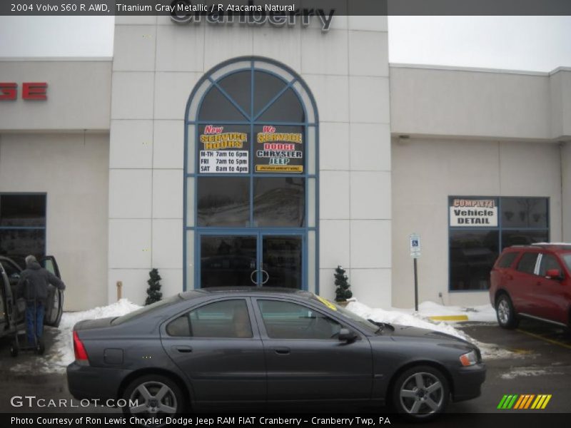 Titanium Gray Metallic / R Atacama Natural 2004 Volvo S60 R AWD