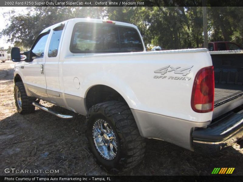 Oxford White / Medium Flint 2002 Ford F250 Super Duty Lariat SuperCab 4x4