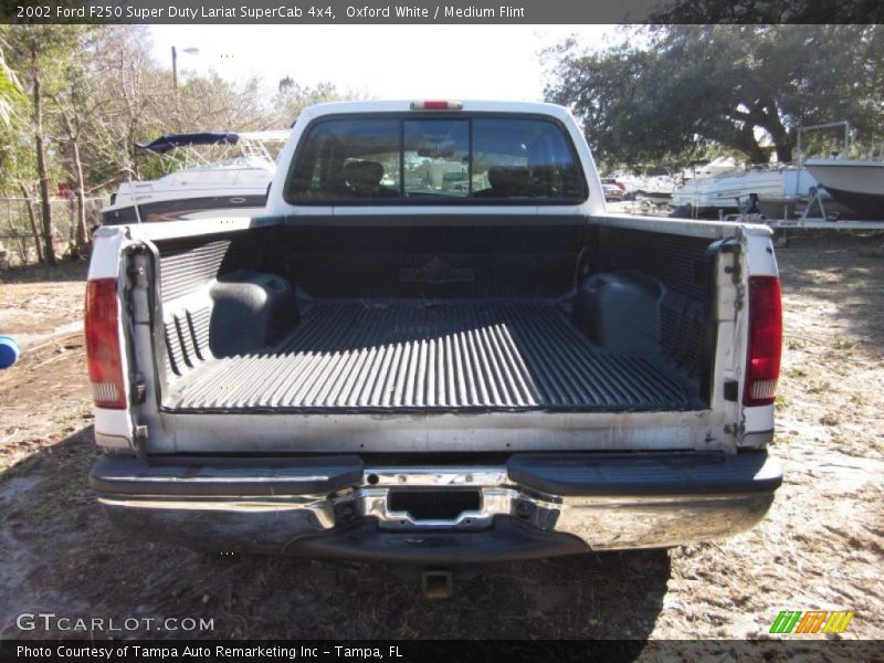 Oxford White / Medium Flint 2002 Ford F250 Super Duty Lariat SuperCab 4x4