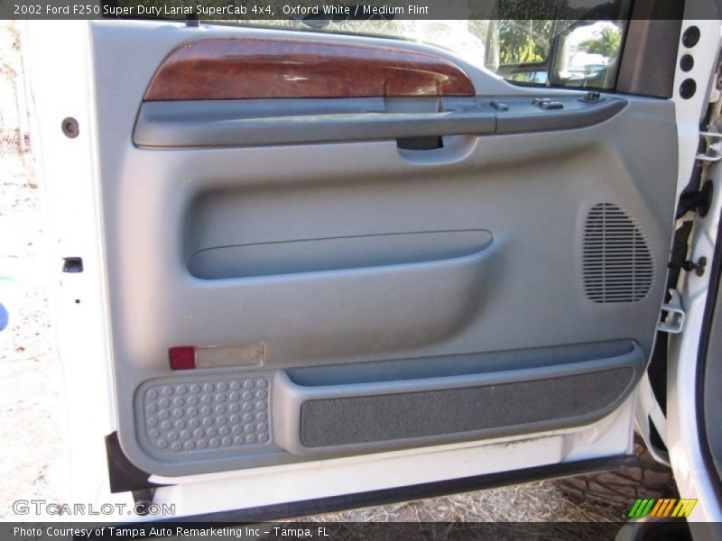 Oxford White / Medium Flint 2002 Ford F250 Super Duty Lariat SuperCab 4x4