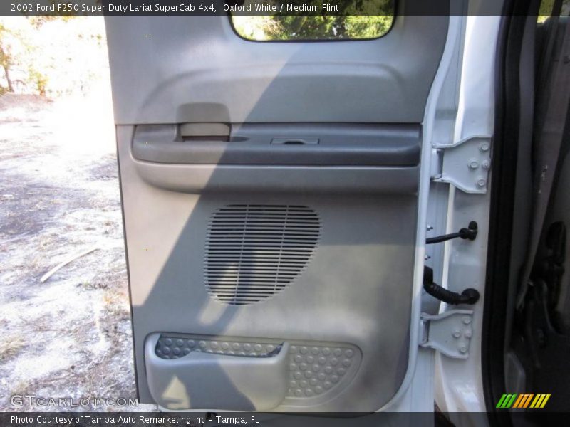 Oxford White / Medium Flint 2002 Ford F250 Super Duty Lariat SuperCab 4x4