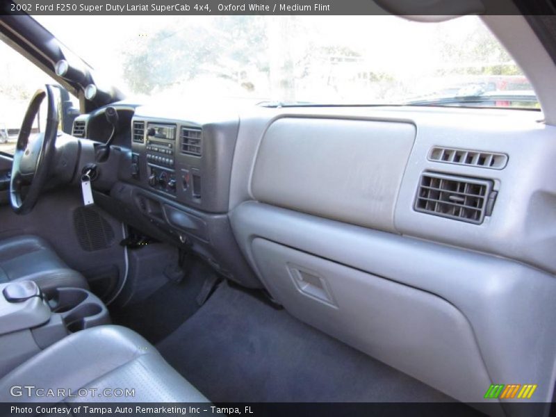 Oxford White / Medium Flint 2002 Ford F250 Super Duty Lariat SuperCab 4x4