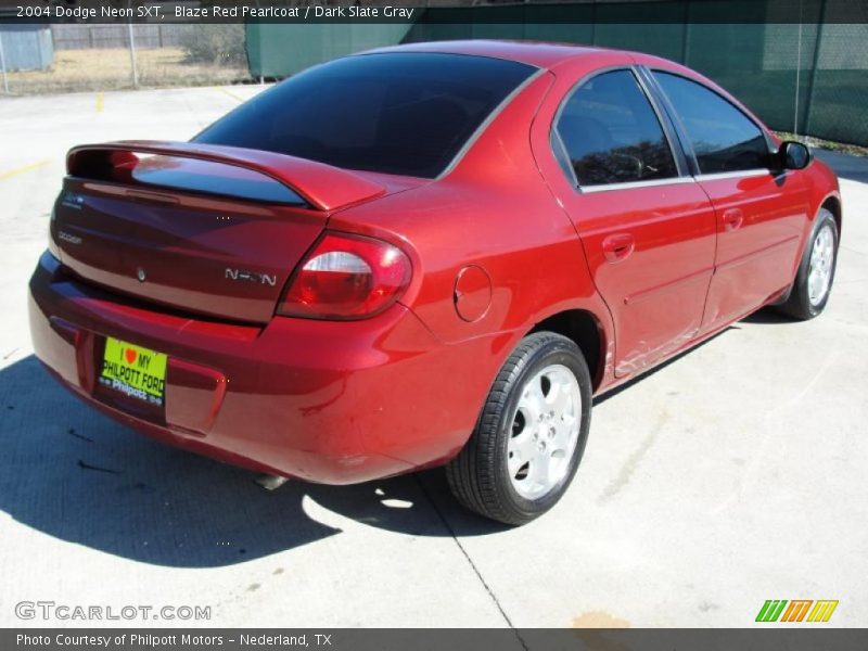 Blaze Red Pearlcoat / Dark Slate Gray 2004 Dodge Neon SXT