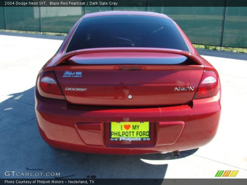 Blaze Red Pearlcoat / Dark Slate Gray 2004 Dodge Neon SXT