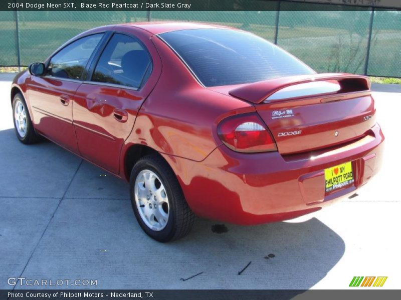 Blaze Red Pearlcoat / Dark Slate Gray 2004 Dodge Neon SXT