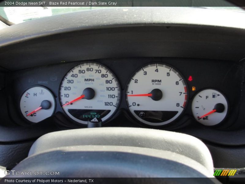 Blaze Red Pearlcoat / Dark Slate Gray 2004 Dodge Neon SXT