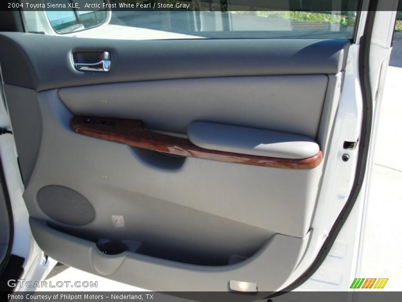 Arctic Frost White Pearl / Stone Gray 2004 Toyota Sienna XLE