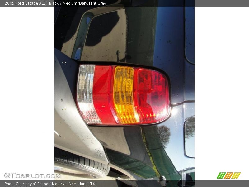 Black / Medium/Dark Flint Grey 2005 Ford Escape XLS