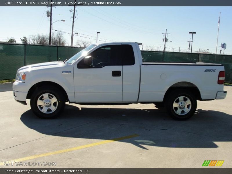 Oxford White / Medium Flint Grey 2005 Ford F150 STX Regular Cab