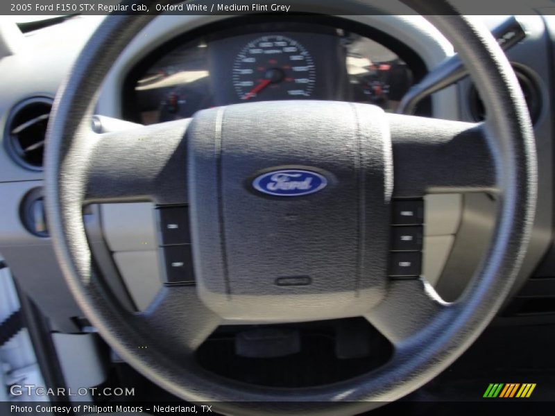 Oxford White / Medium Flint Grey 2005 Ford F150 STX Regular Cab