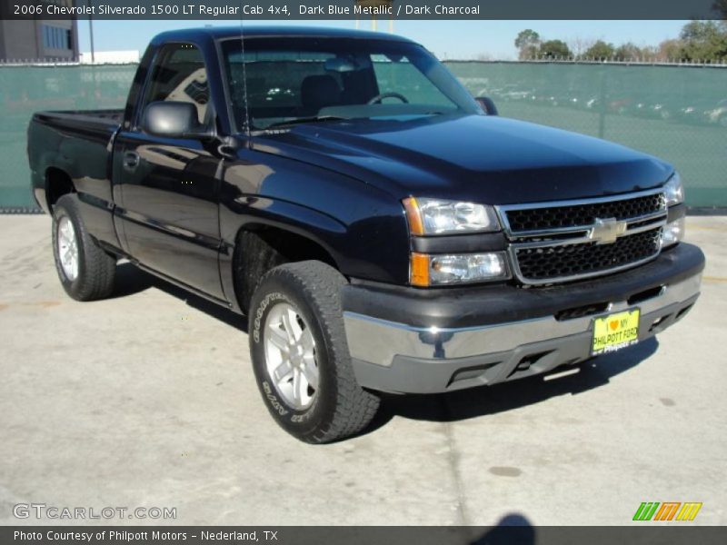 Dark Blue Metallic / Dark Charcoal 2006 Chevrolet Silverado 1500 LT Regular Cab 4x4