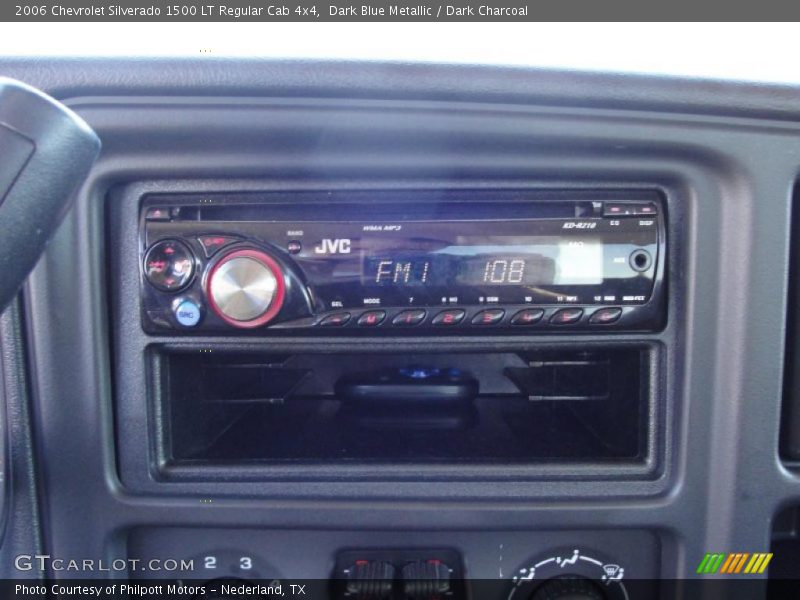 Dark Blue Metallic / Dark Charcoal 2006 Chevrolet Silverado 1500 LT Regular Cab 4x4