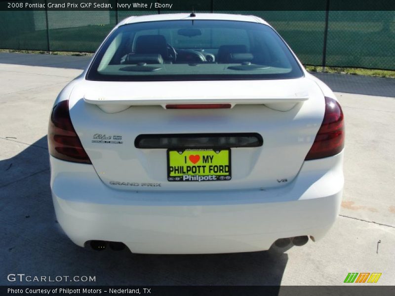 Ivory White / Ebony 2008 Pontiac Grand Prix GXP Sedan