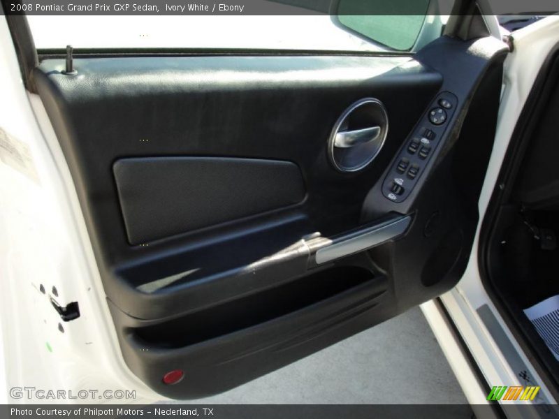 Ivory White / Ebony 2008 Pontiac Grand Prix GXP Sedan