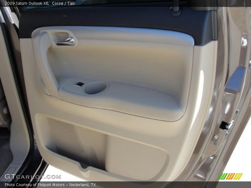 Cocoa / Tan 2009 Saturn Outlook XE