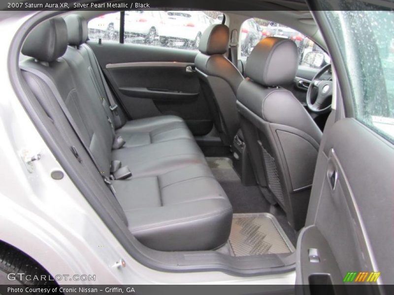Silver Pearl Metallic / Black 2007 Saturn Aura XR