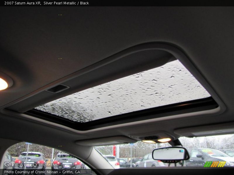 Silver Pearl Metallic / Black 2007 Saturn Aura XR
