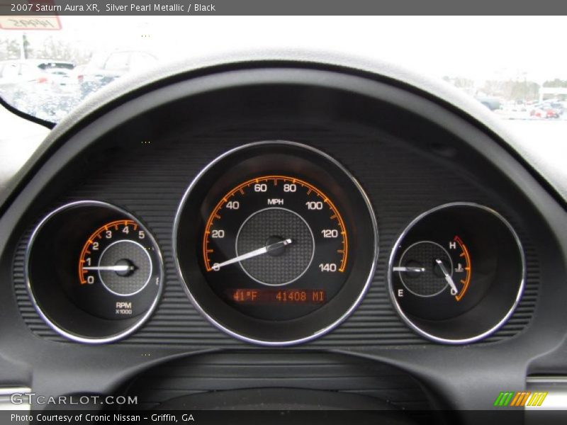 Silver Pearl Metallic / Black 2007 Saturn Aura XR