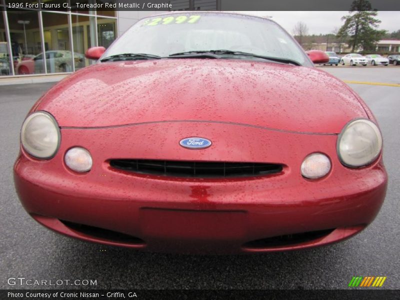Toreador Red Metallic / Graphite 1996 Ford Taurus GL