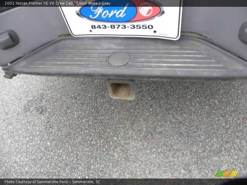 Cloud White / Gray 2001 Nissan Frontier XE V6 Crew Cab