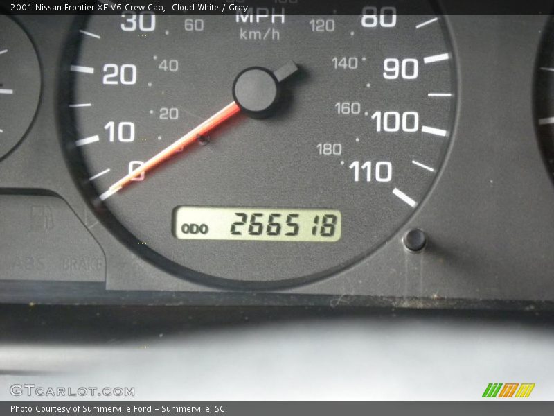 Cloud White / Gray 2001 Nissan Frontier XE V6 Crew Cab