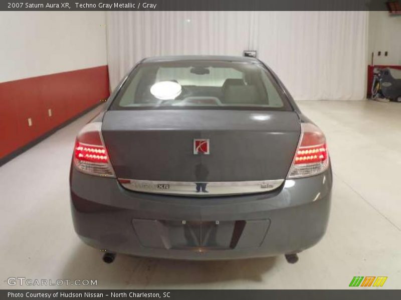 Techno Gray Metallic / Gray 2007 Saturn Aura XR