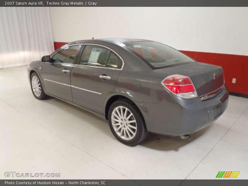 Techno Gray Metallic / Gray 2007 Saturn Aura XR