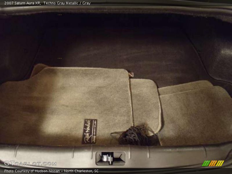 Techno Gray Metallic / Gray 2007 Saturn Aura XR