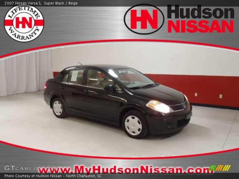 Super Black / Beige 2007 Nissan Versa S