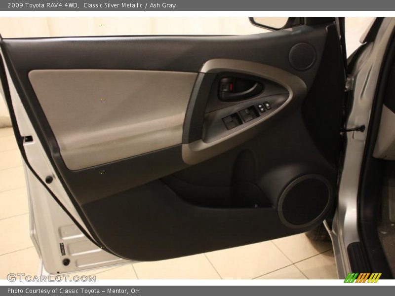 Classic Silver Metallic / Ash Gray 2009 Toyota RAV4 4WD