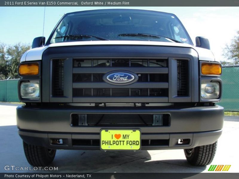 Oxford White / Medium Flint 2011 Ford E Series Van E150 Commercial