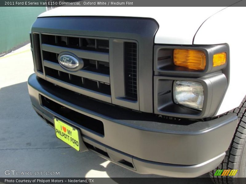 Oxford White / Medium Flint 2011 Ford E Series Van E150 Commercial