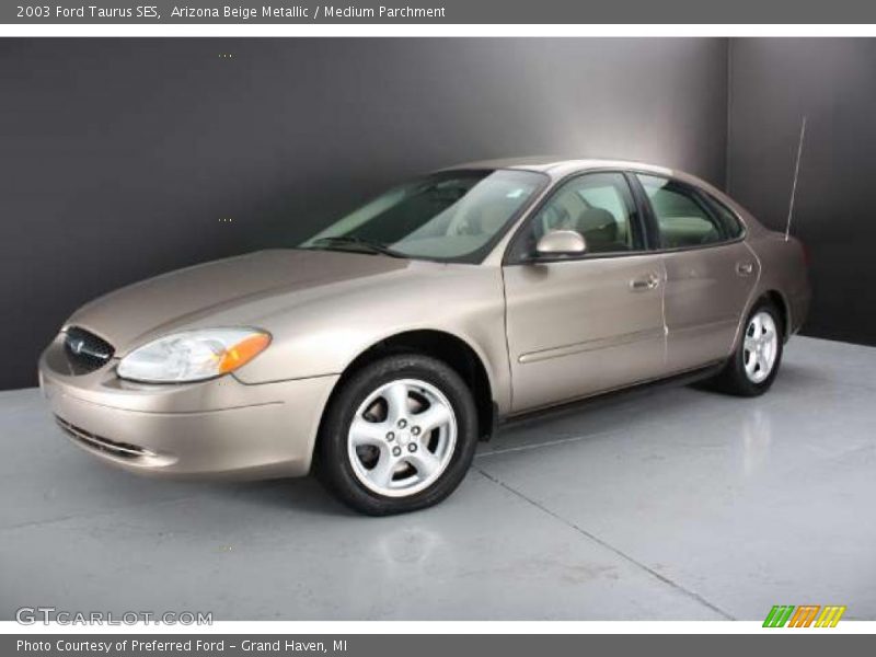 Arizona Beige Metallic / Medium Parchment 2003 Ford Taurus SES