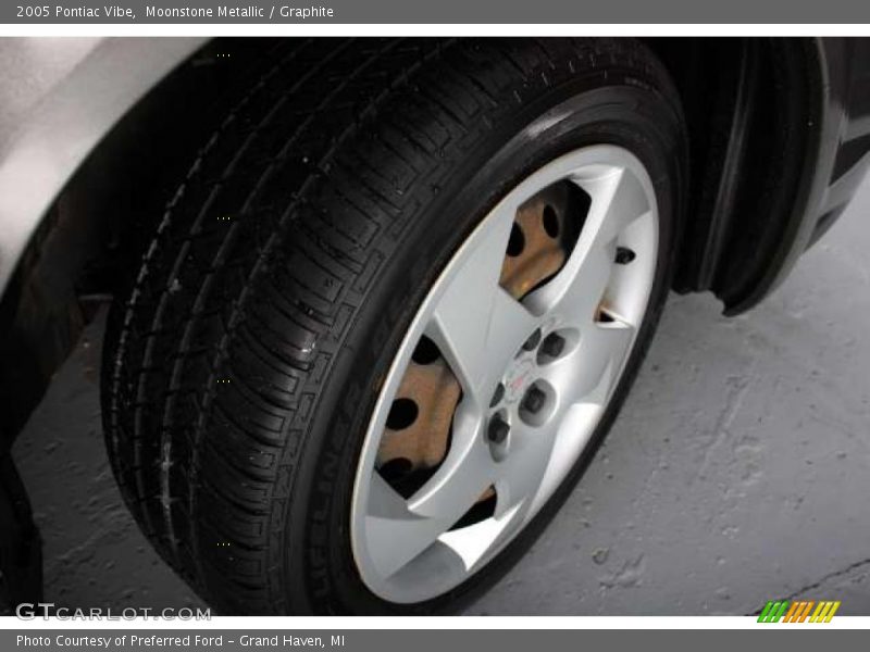 Moonstone Metallic / Graphite 2005 Pontiac Vibe