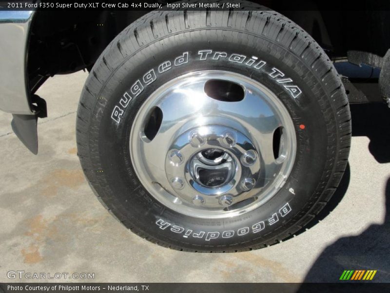 2011 F350 Super Duty XLT Crew Cab 4x4 Dually Wheel