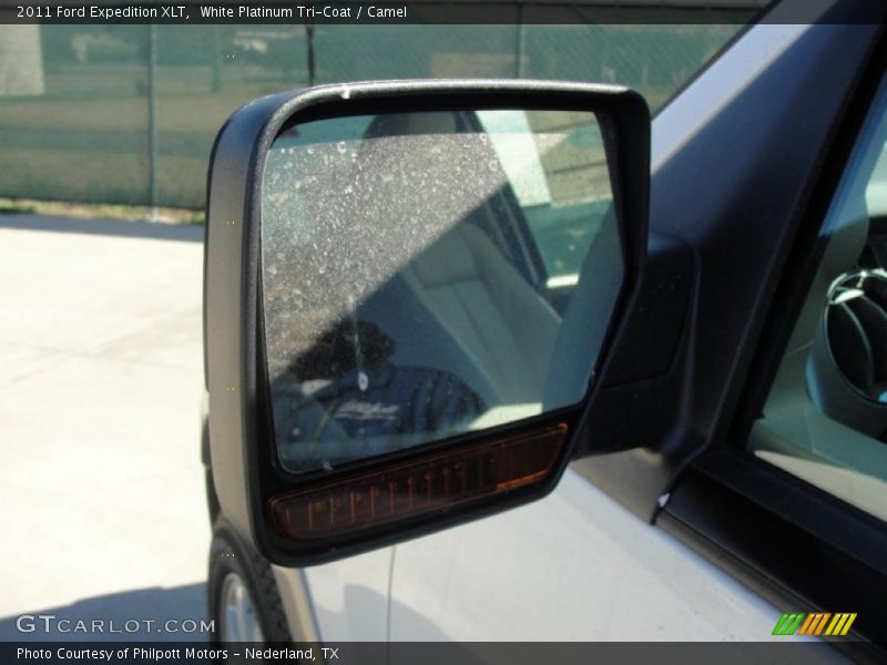 White Platinum Tri-Coat / Camel 2011 Ford Expedition XLT